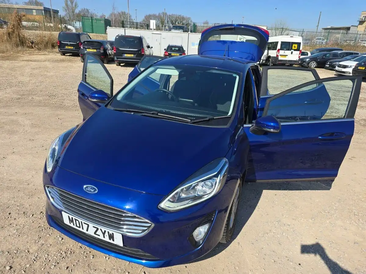 2017-ford-fiesta-10t-zetec-100ps-ecoboost-ss-5d-powershift-big-9