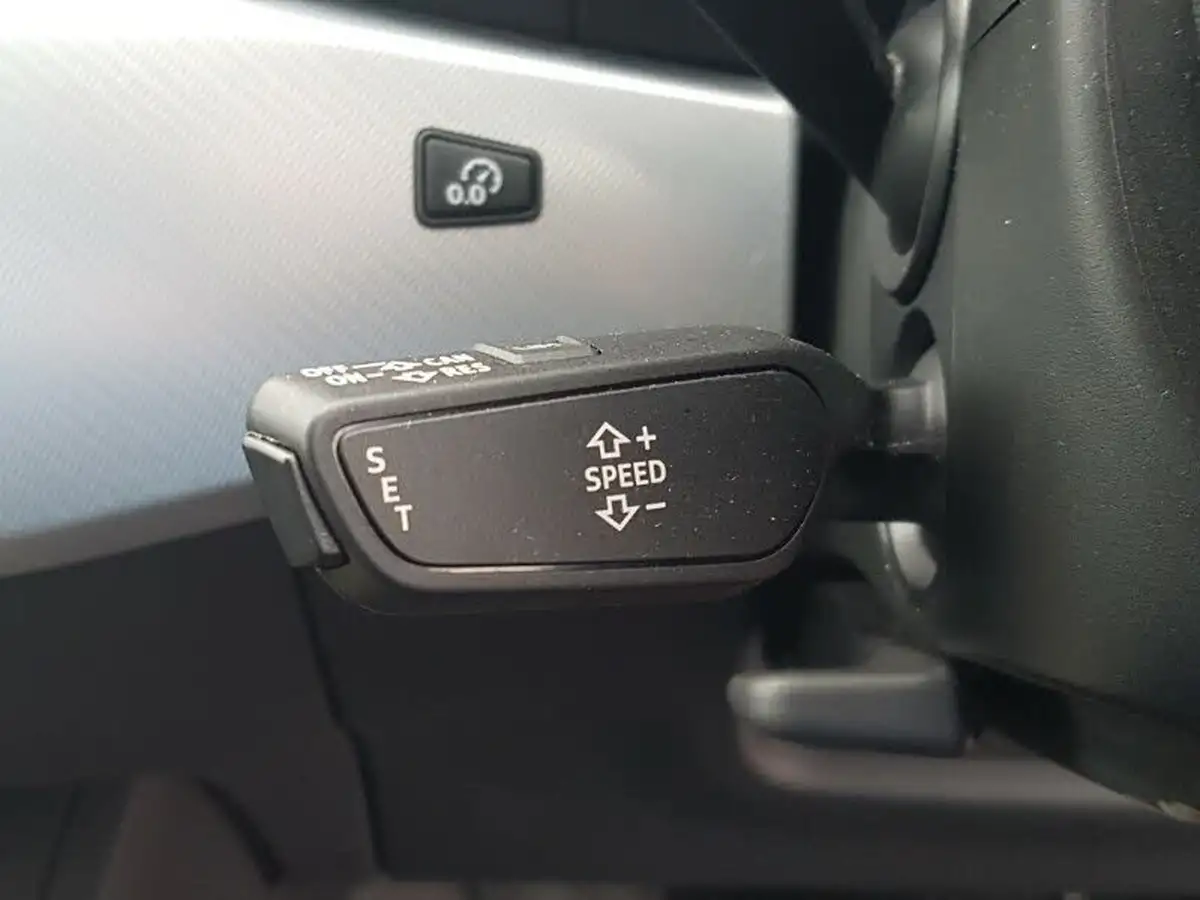 2019-audi-a4-20-35-tdi-sport-150ps-big-16