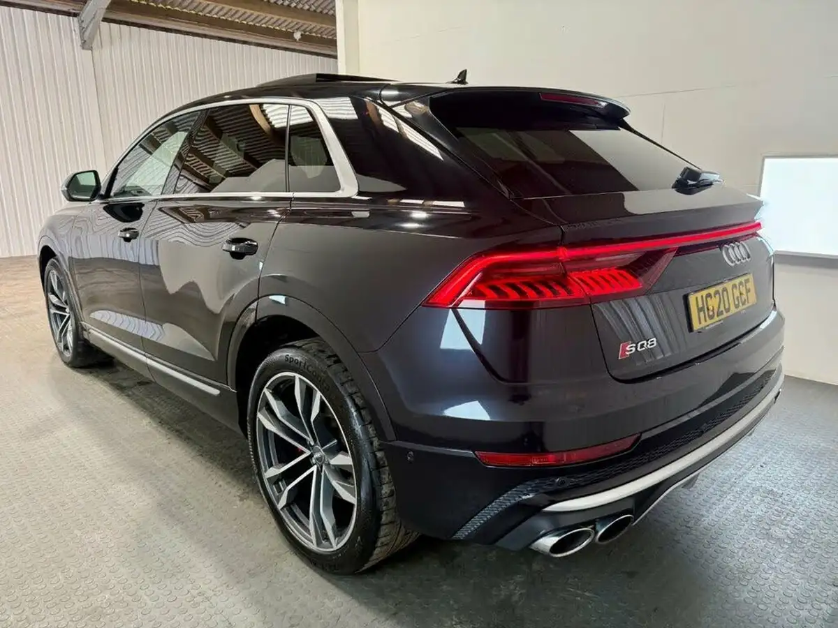 2020-audi-sq8-40tdi-big-4