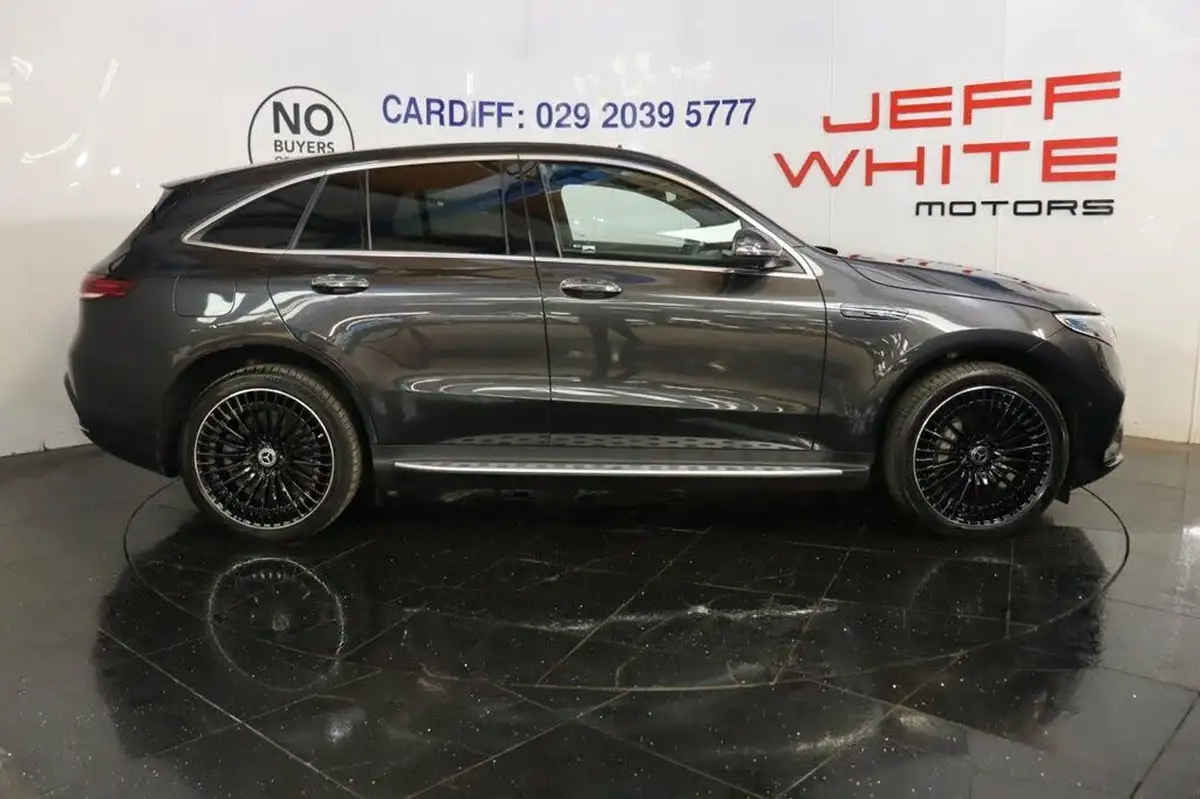 2022-mercedes-benz-eqc-e-eqc-400-amg-line-premium-plus-big-6