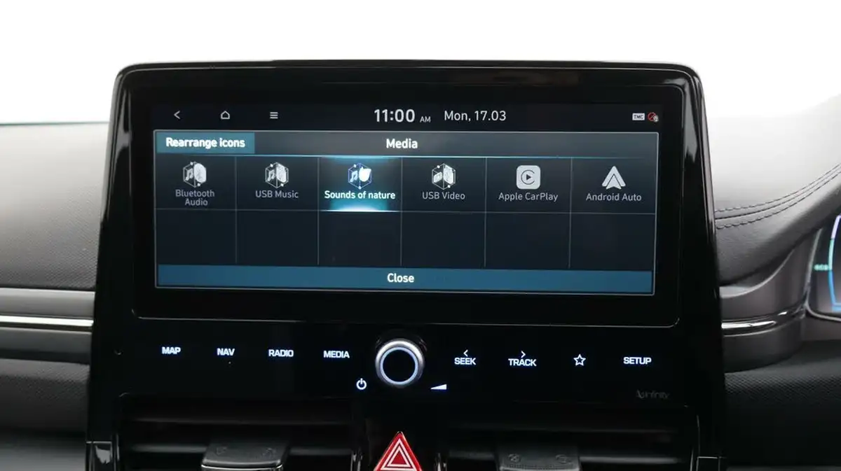 2021-hyundai-ioniq-16-gdi-premium-hybrid-big-25