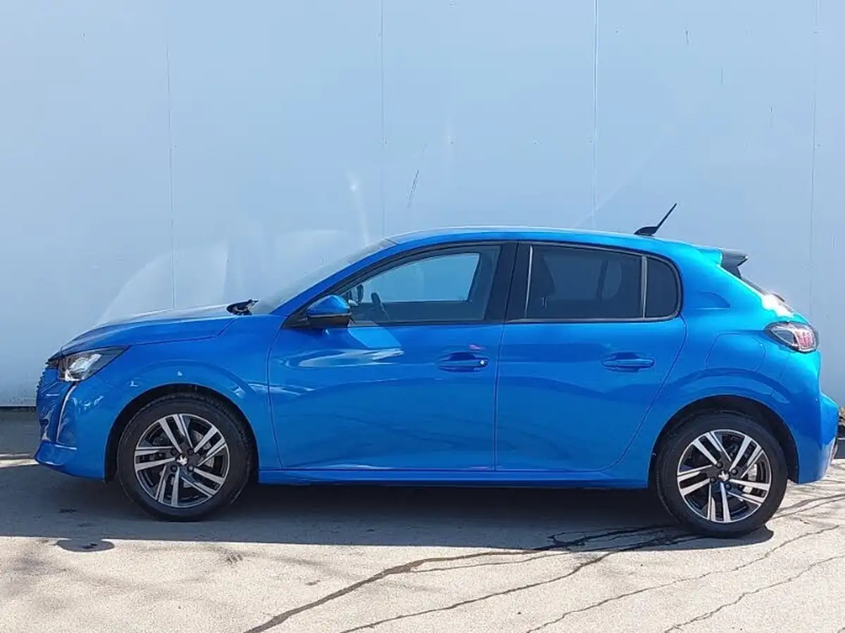 2021-peugeot-208-12-puretech-allure-premium-100bhp-big-3