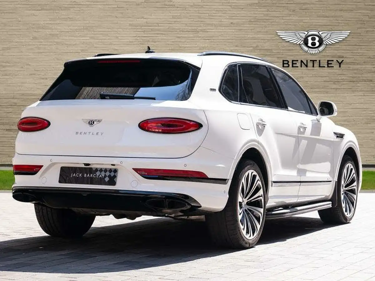 2019-bentley-bentayga-40-v8-big-2