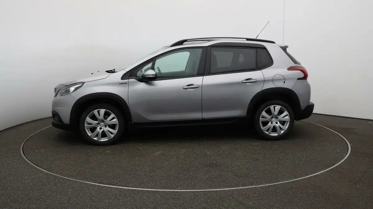 2018-peugeot-2008-suv-12-puretech-gt-line-110bhp-eat6-big-59