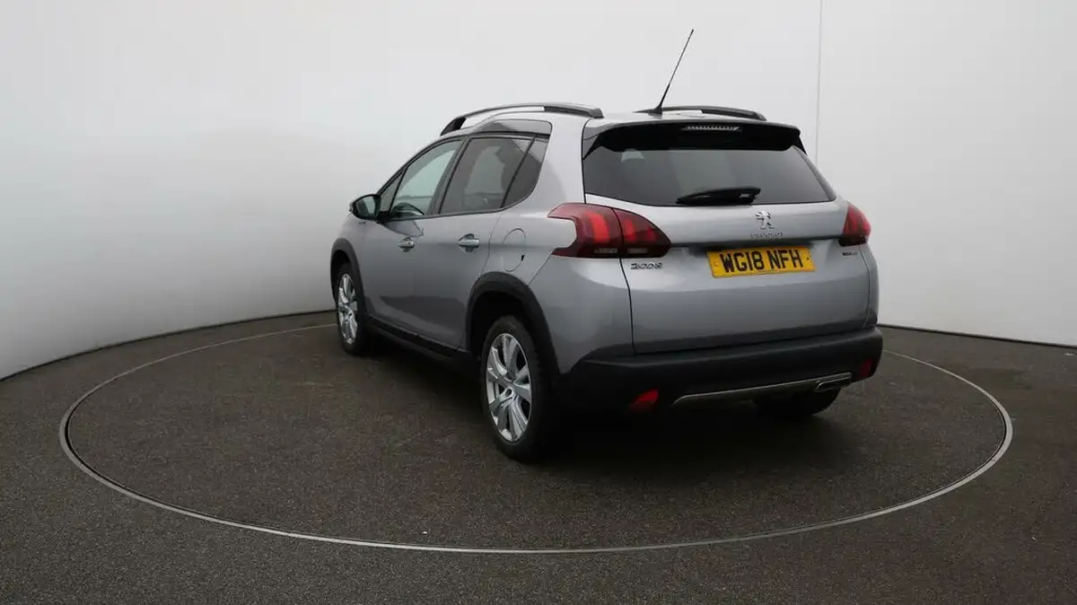 2018-peugeot-2008-suv-12-puretech-gt-line-110bhp-eat6-big-55