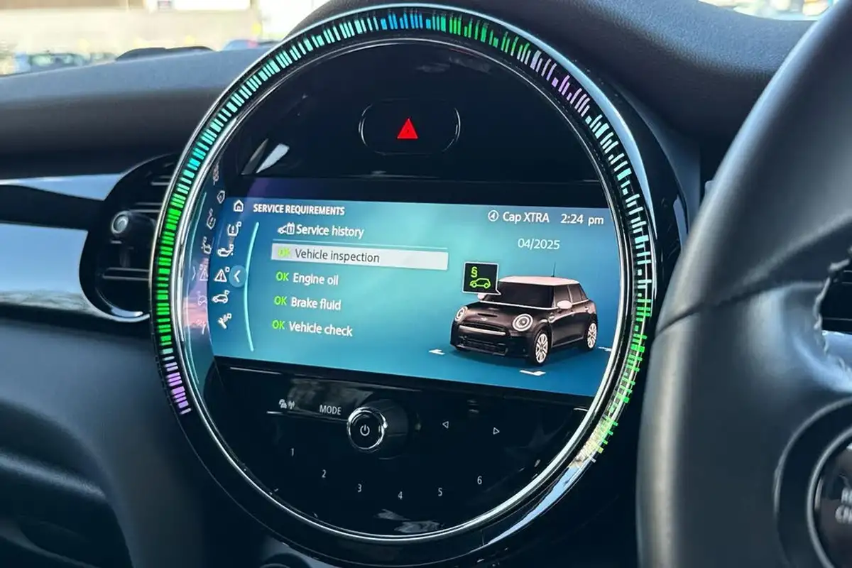 2021-mini-cooper-15-cooper-sport-hatchback-5d-auto-big-46
