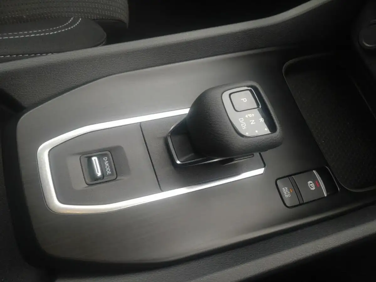 2024-nissan-qashqai-13-dig-t-acenta-premium-158ps-mild-hybrid-xtronic-big-21