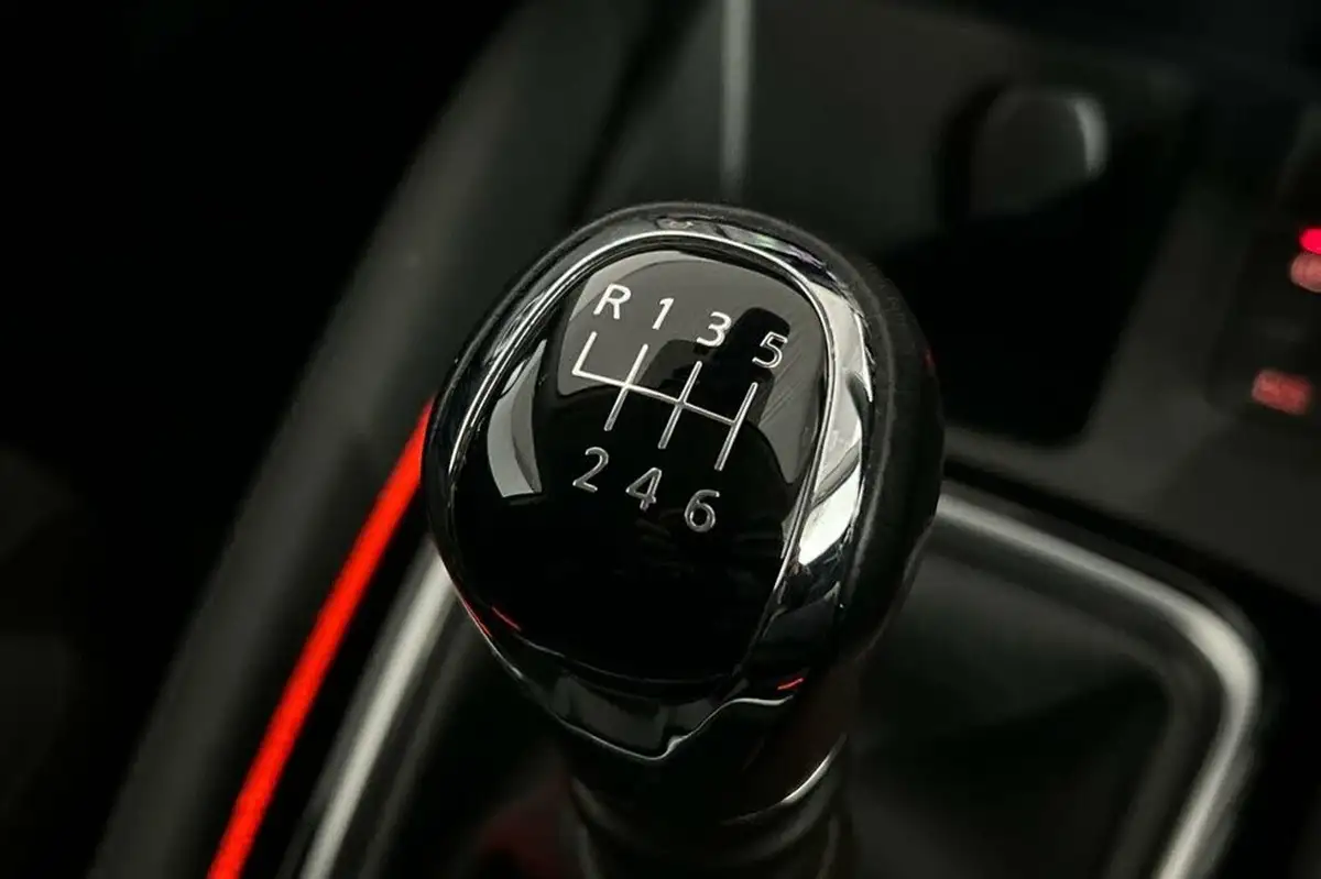 2019-nissan-qashqai-13-dig-t-n-connecta-160ps-big-33