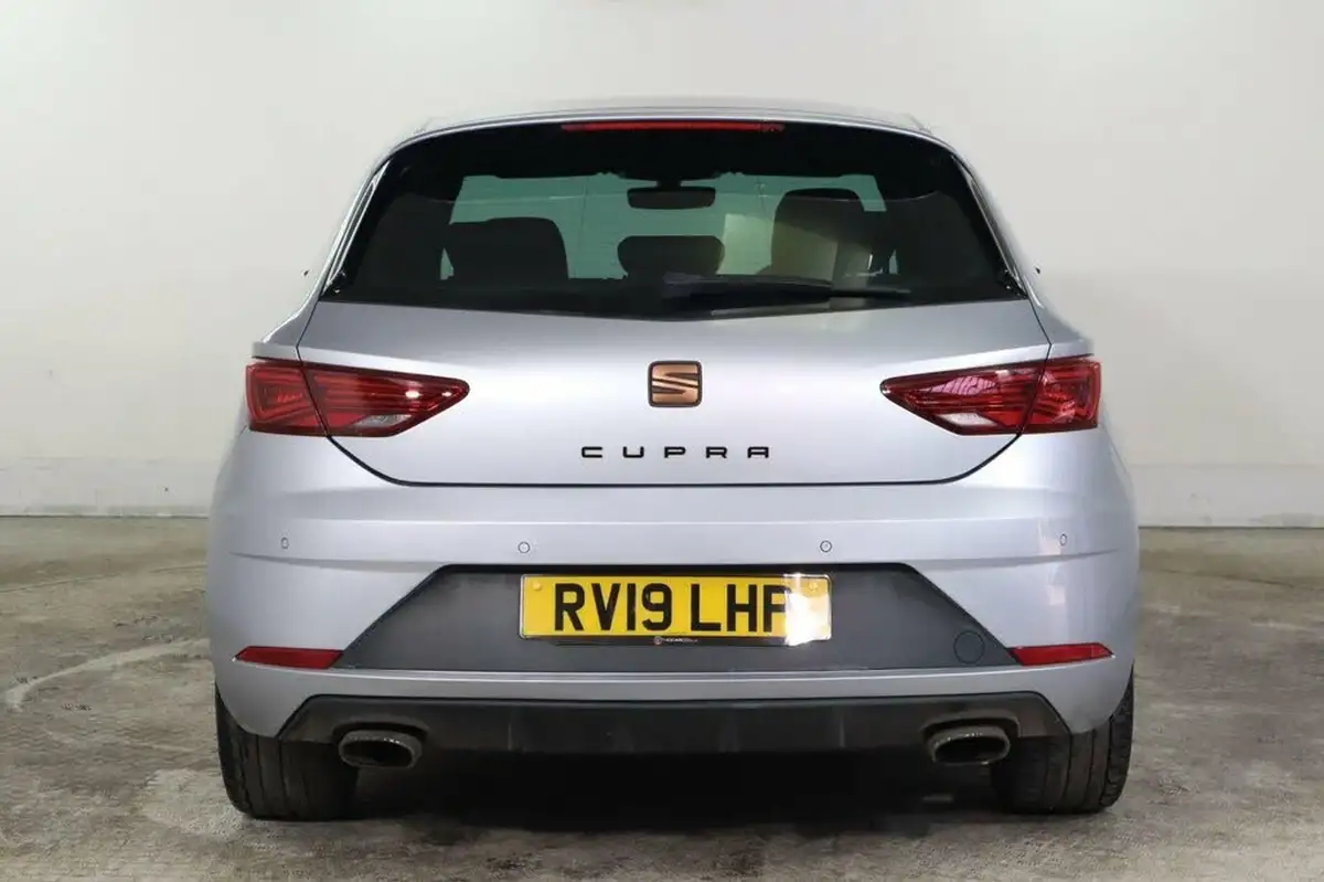 2019-seat-leon-20-tsi-cupra-290-ss-big-8