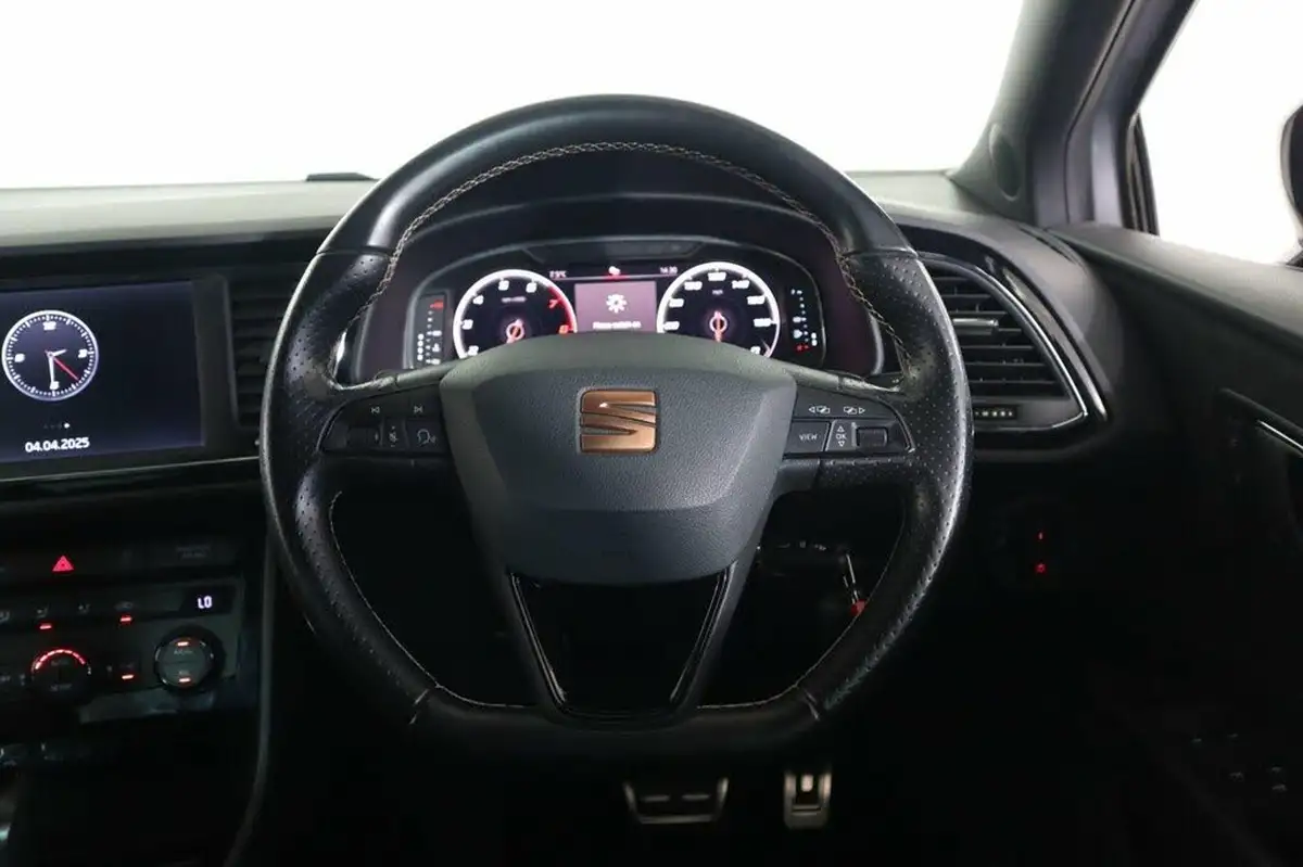 2019-seat-leon-20-tsi-cupra-290-ss-big-56