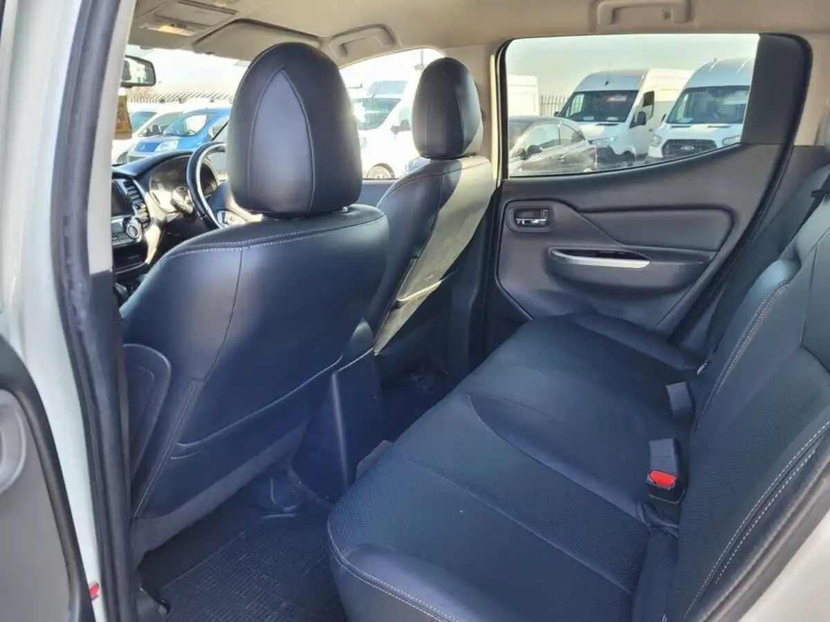 2019-mitsubishi-l200-24di-d-challenger-big-10