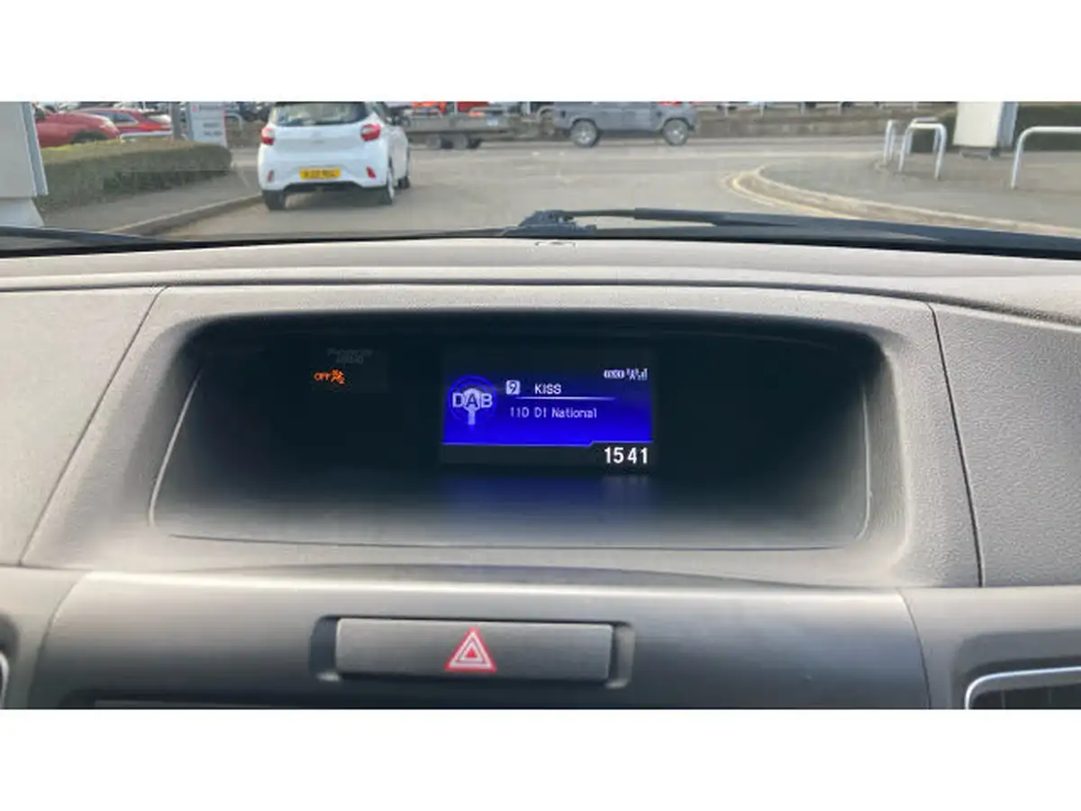 2018-honda-cr-v-16i-dtec-se-plus-navi-120ps-2wdss-big-32