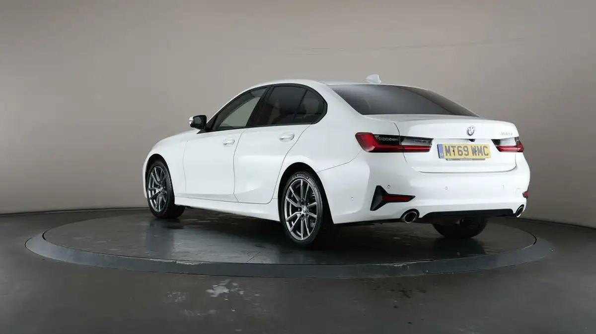 2019-bmw-3-series-20td-320d-sport-190bhp-saloon-4d-auto-big-72