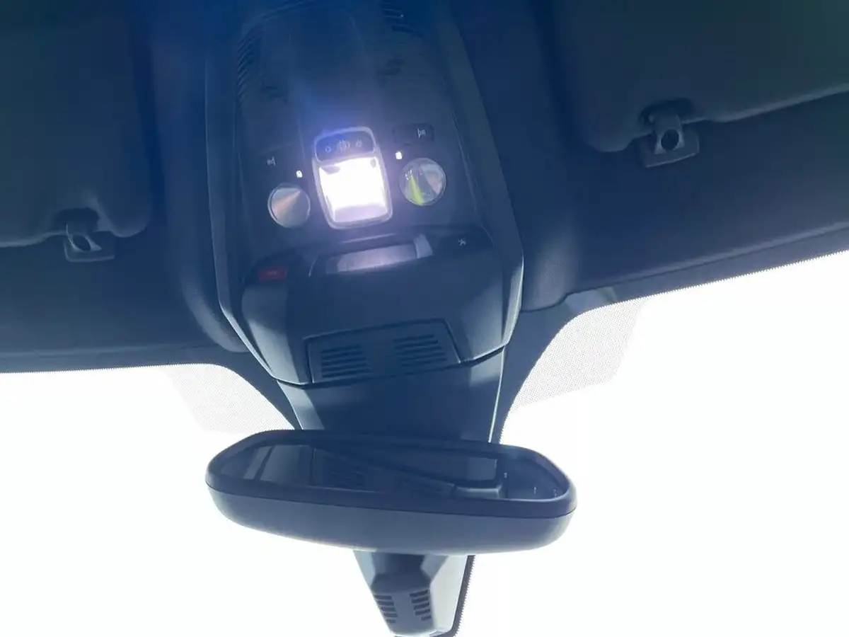 2023-peugeot-3008-suv-12-puretech-active-premium-eat8-big-30