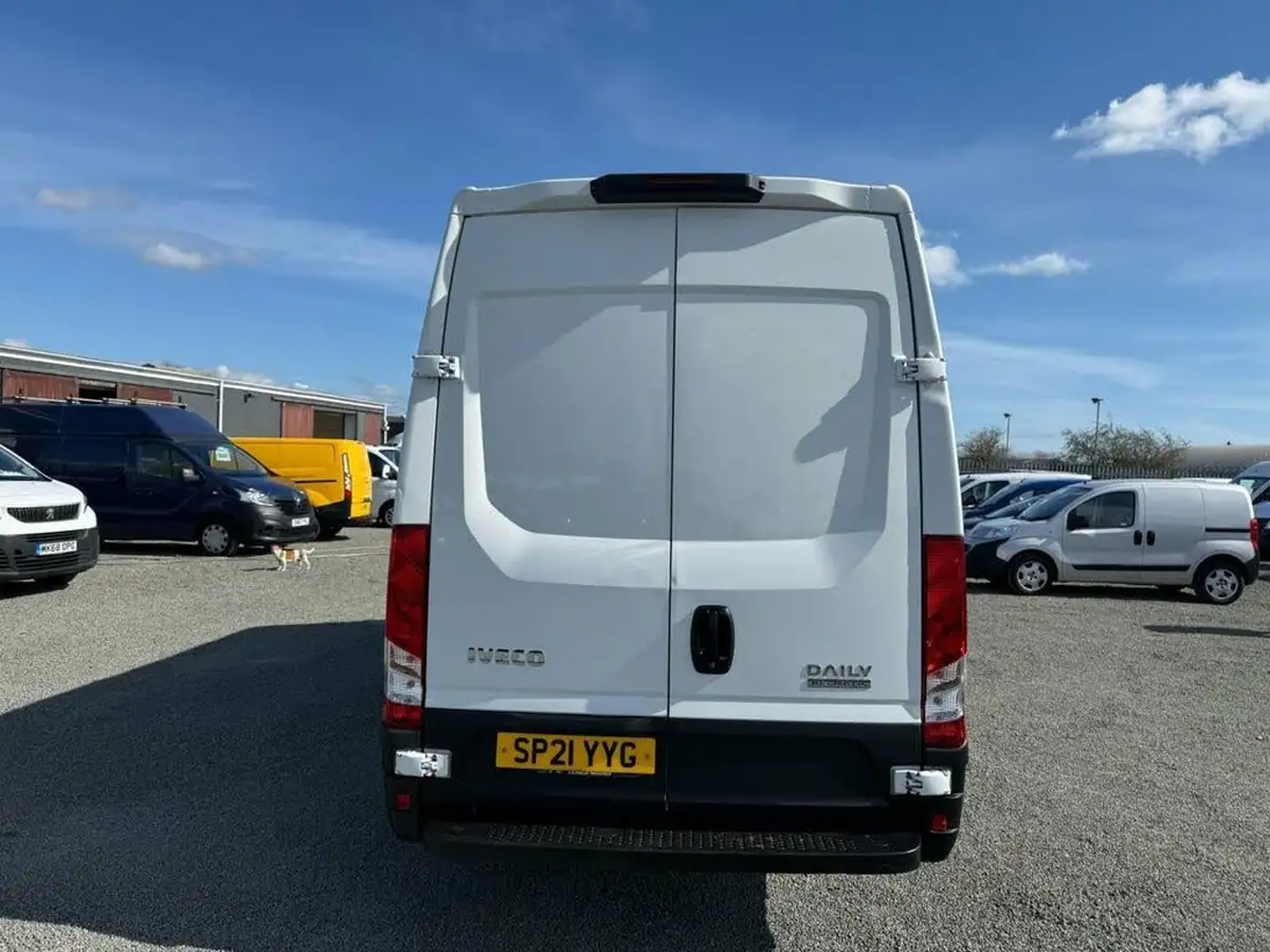 2021-iveco-daily-s-class-23td-35s14v-business-4100mm-h2-136pseu6dt-hi-matic-big-6