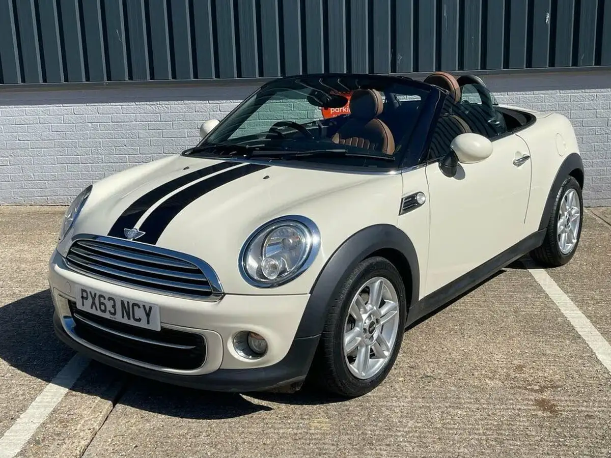 2013-mini-roadster-16-cooper-big-60
