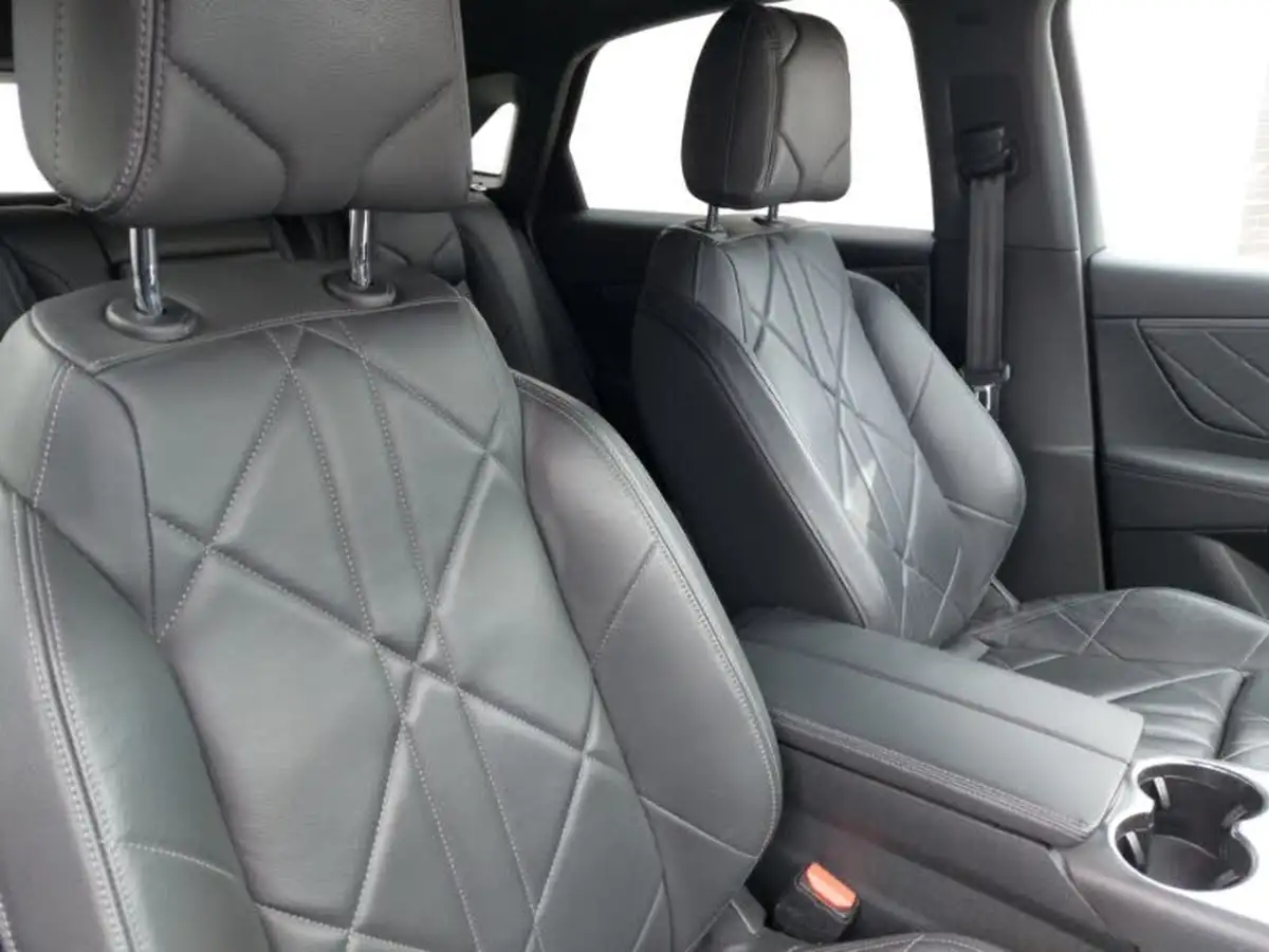 2018-ds-ds-7-crossback-16-puretech-prestige-225ps-big-14