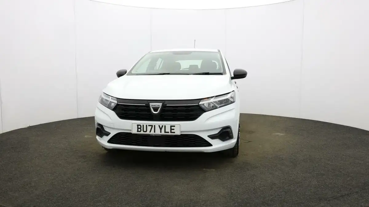 2021-dacia-sandero-10-tce-essential-90bhp-big-32
