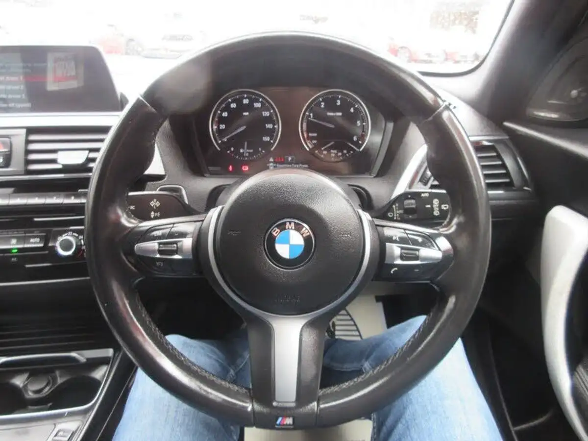 2018-bmw-1-series-20td-118d-m-sport-shadow-edition-5d-auto-big-9