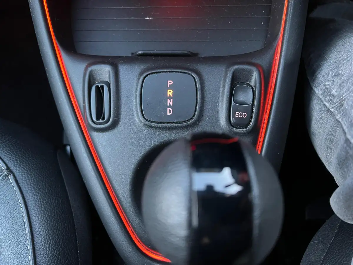 2020-smart-forfour-eq-prime-exclusive-big-32