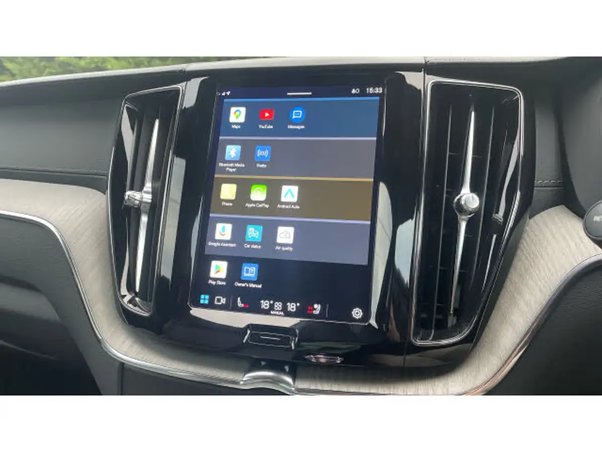 2023-volvo-xc60-20-t8-ultimate-dark-big-37