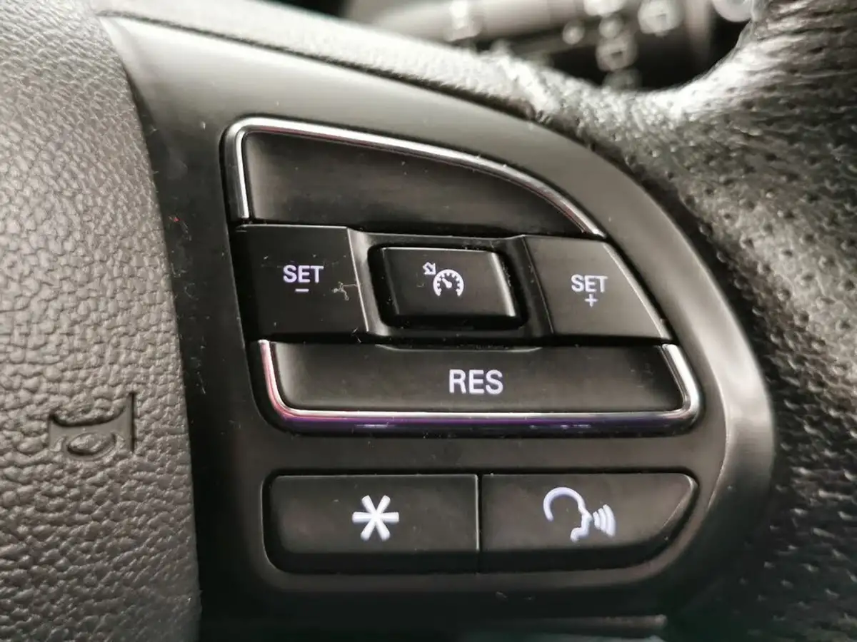 2023-mg-mg3-15-vti-tech-exclusive-nav-big-18