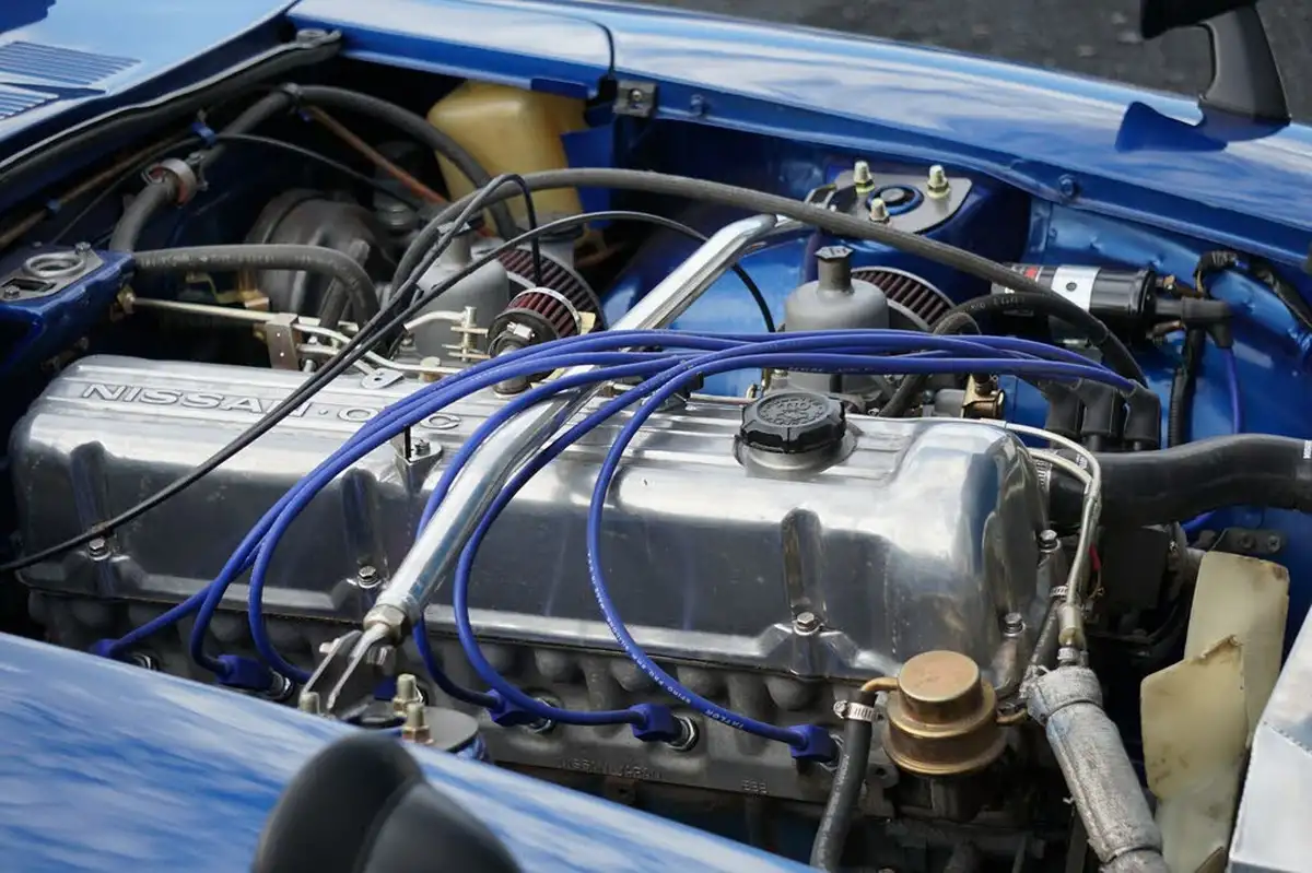 1973-datsun-240z-coupe-big-44
