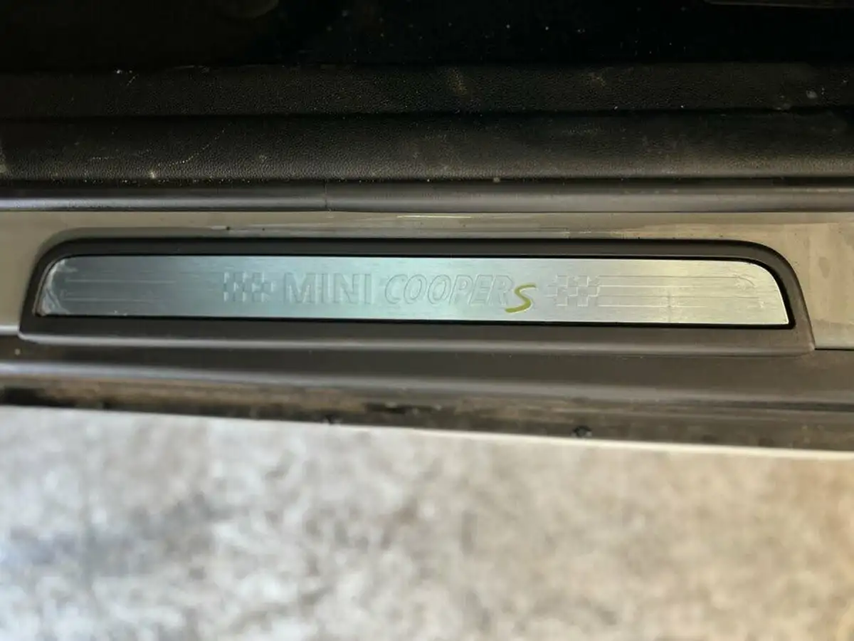 2019-mini-countryman-15-cooper-s-e-phev-classic-big-36