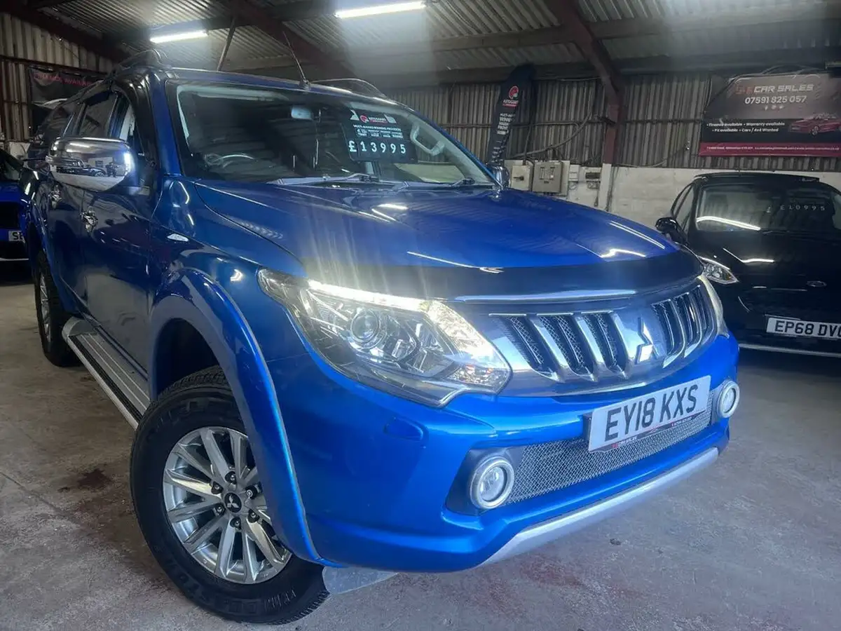 2018-mitsubishi-l200-24di-d-barbarian-eu6-big-0