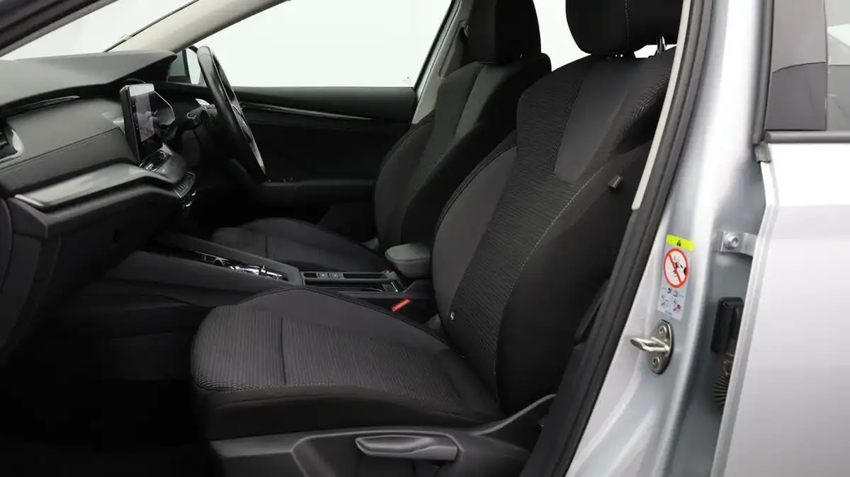 2021-skoda-octavia-14-tsi-se-technology-hatchback-big-13