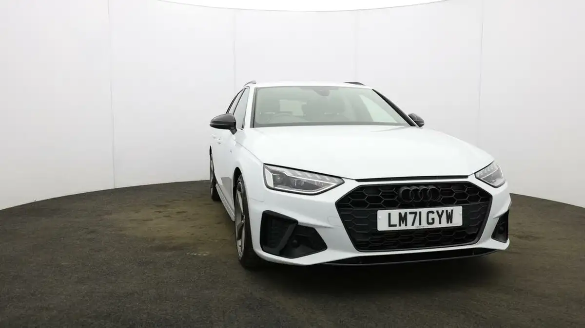 2021-audi-a4-avant-20-35-tfsi-black-edition-big-37