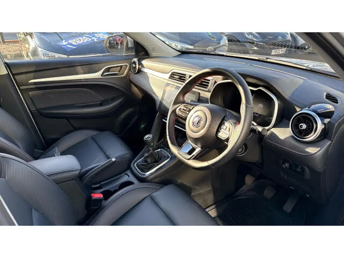 2024-mg-zs-suv-15-vti-tech-exclusive-big-10