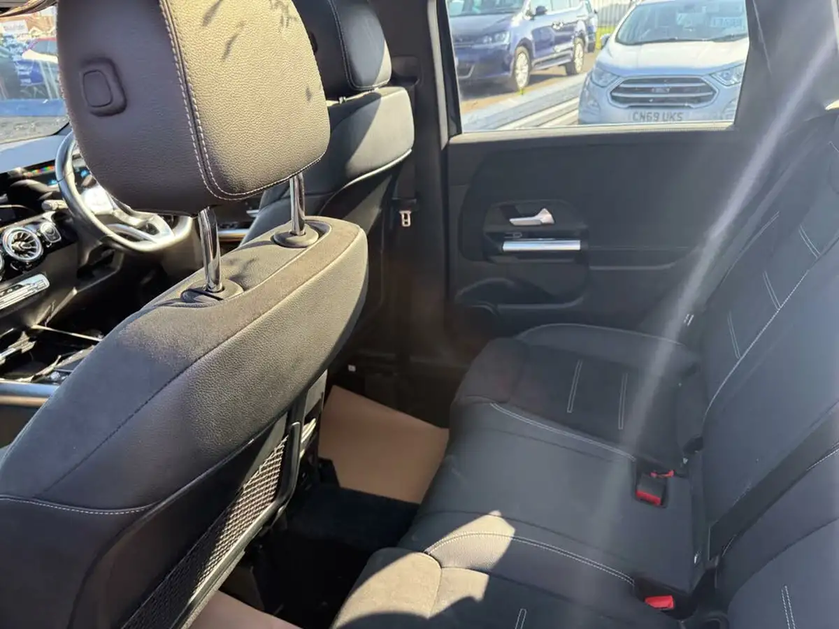 2022-mercedes-benz-b-class-13-b200-amg-line-premium-plus-edition-big-25