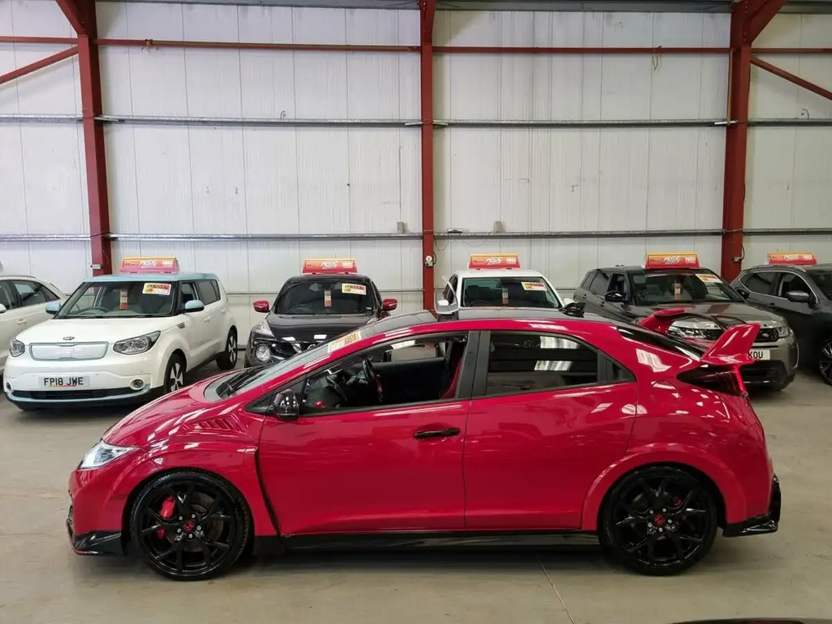2016-honda-civic-20-i-vtec-type-r-gt-big-3