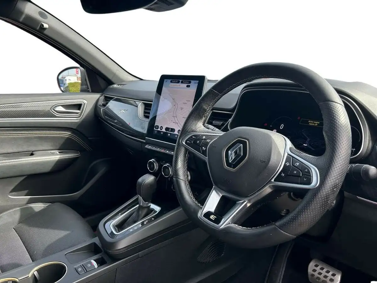 2023-renault-arkana-16-e-tech-engineered-big-4
