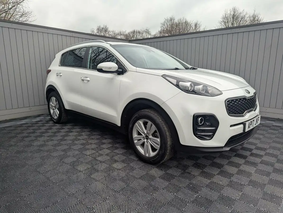 2017-kia-sportage-16-gdi-2-big-2