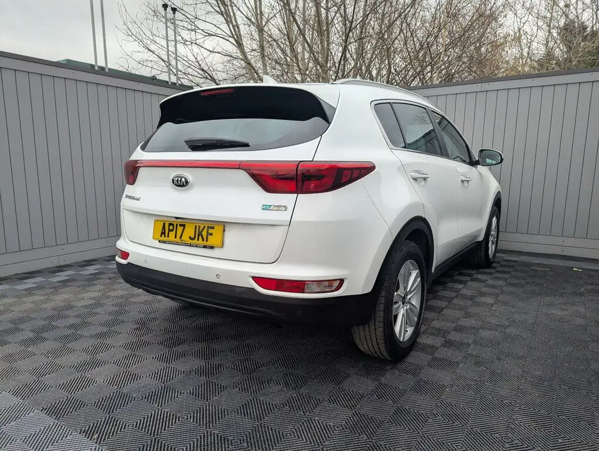 2017-kia-sportage-16-gdi-2-big-54