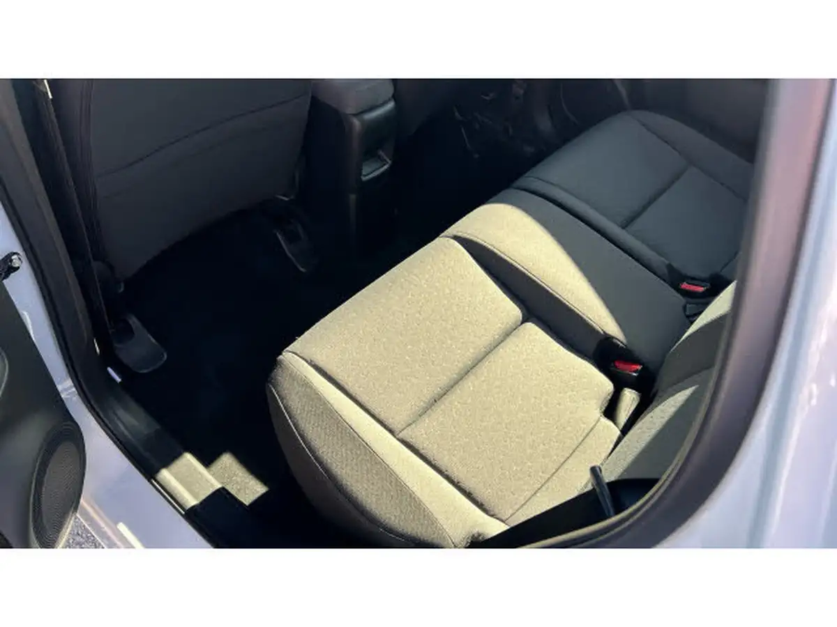 2024-honda-jazz-15-i-mmd-elegance-big-28