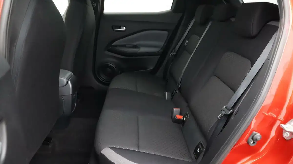 2022-nissan-juke-10-dig-t-n-connecta-big-16