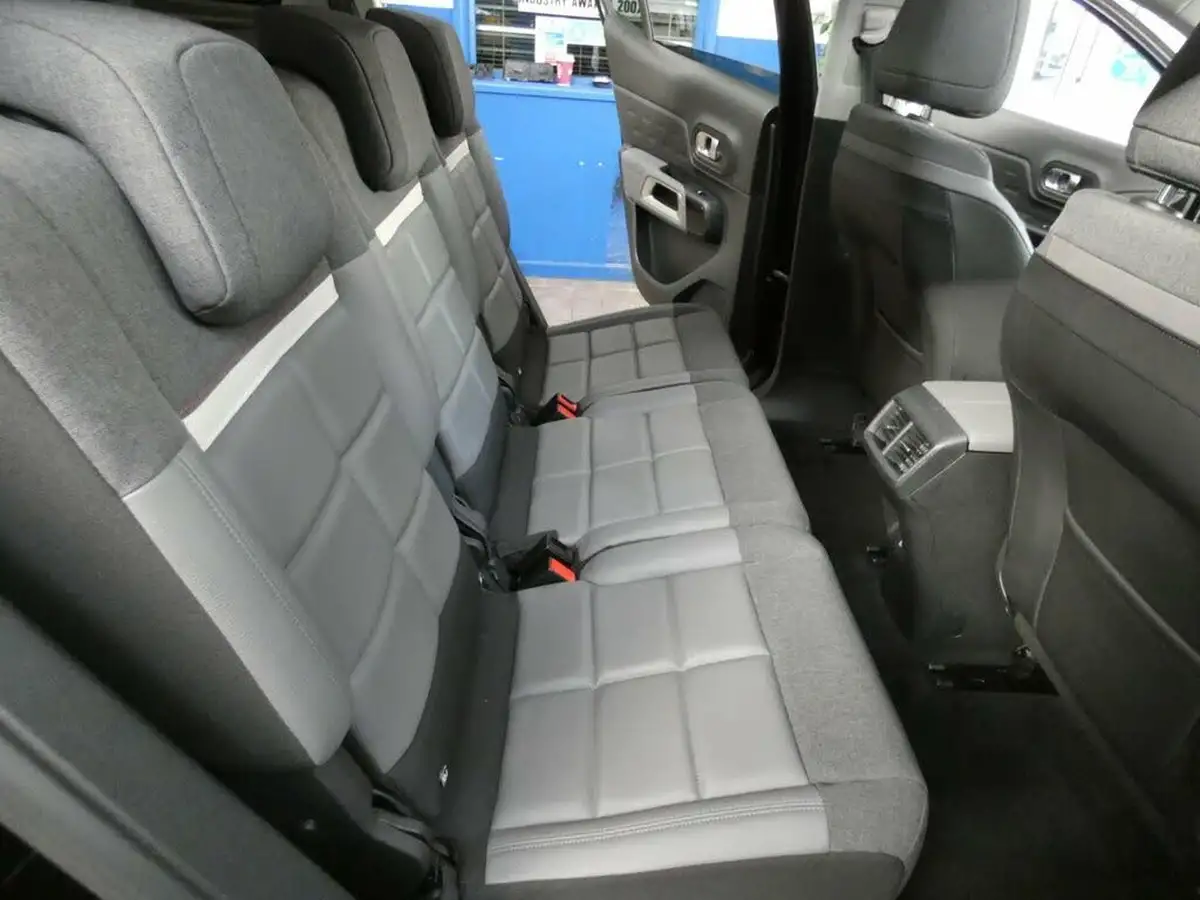 2019-citroen-c5-aircross-15bluehdi-feel-eat8-big-51