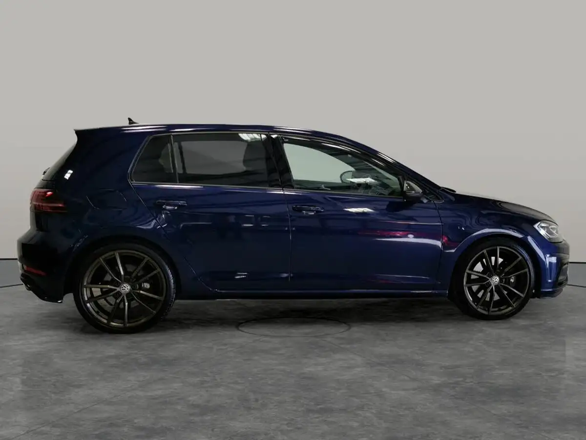 2019-volkswagen-golf-20-tsi-r-300ps-hatchback-5d-dsg-big-13