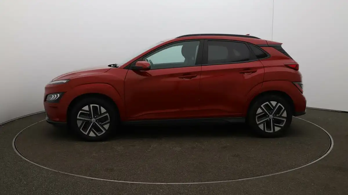 2022-hyundai-kona-e-premium-204ps-64kwh-7kw-obc-big-56