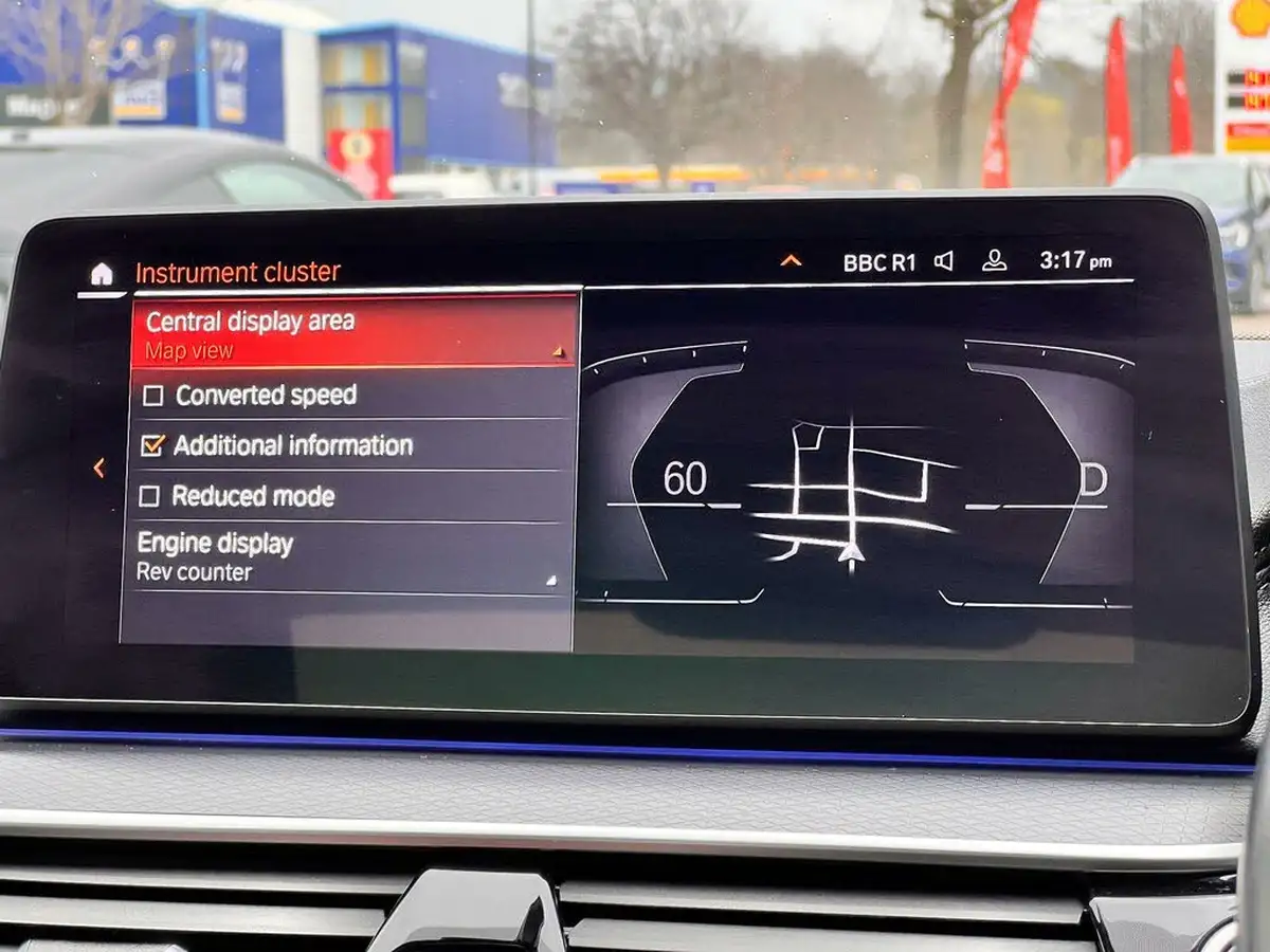 2022-bmw-5-series-20td-520d-xdrive-m-sport-mht-saloon-4d-big-53