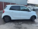 2017-smart-forfour-09-prime-90bhp-premiumss-twinamic-small-3