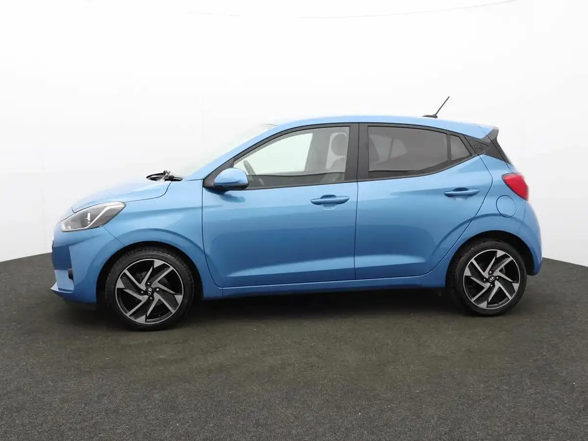 2021-hyundai-i10-10-premium-big-3