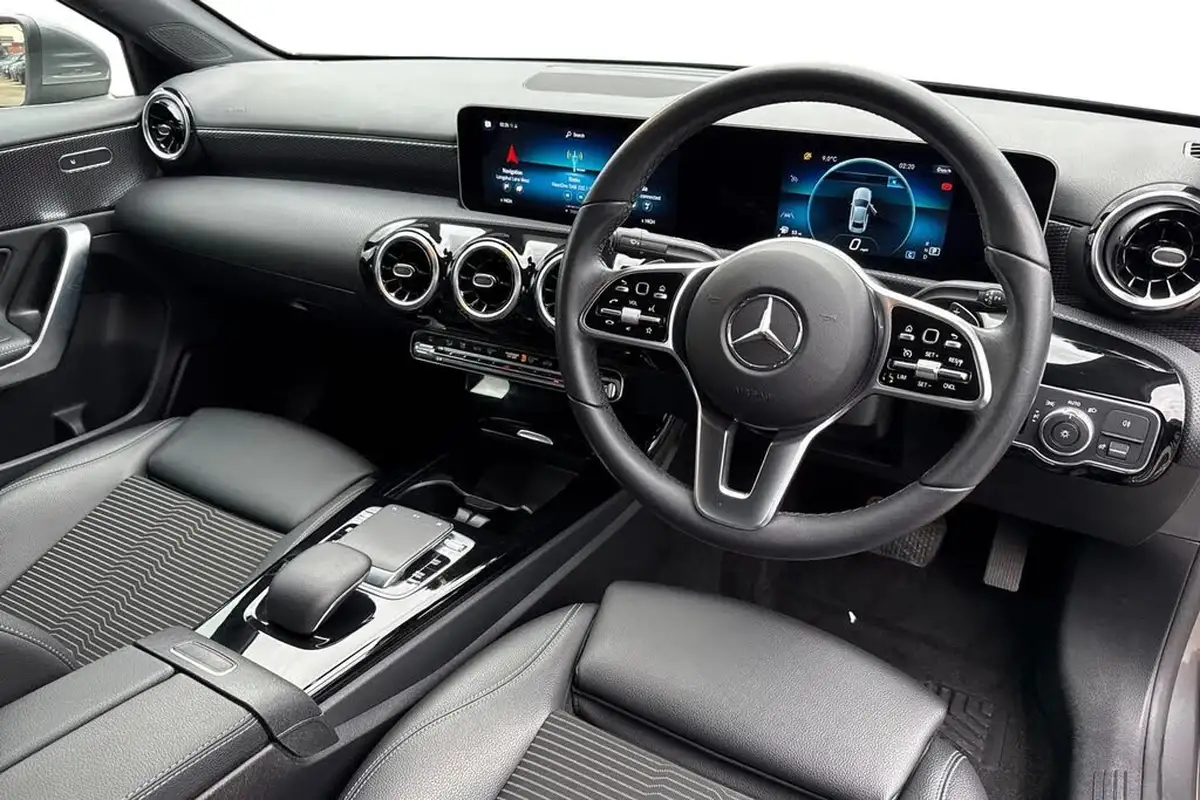 2019-mercedes-benz-a-class-13-a200-sport-executive-saloon-4d-7g-dct-big-13