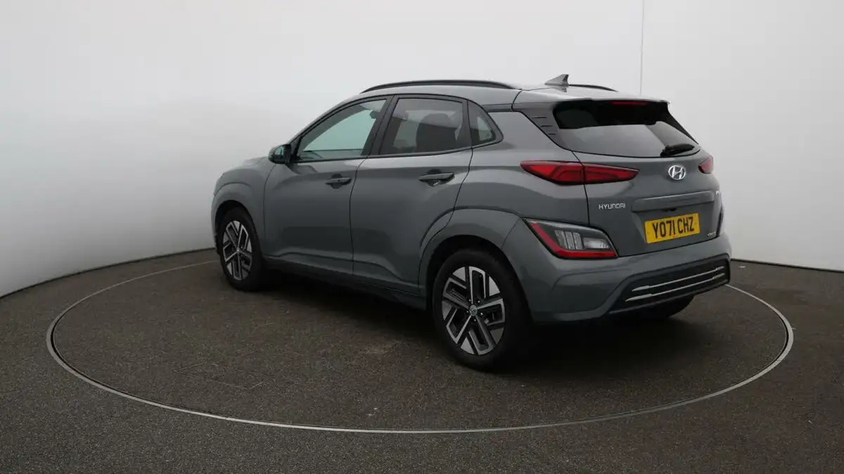 2022-hyundai-kona-e-ultimate-big-64