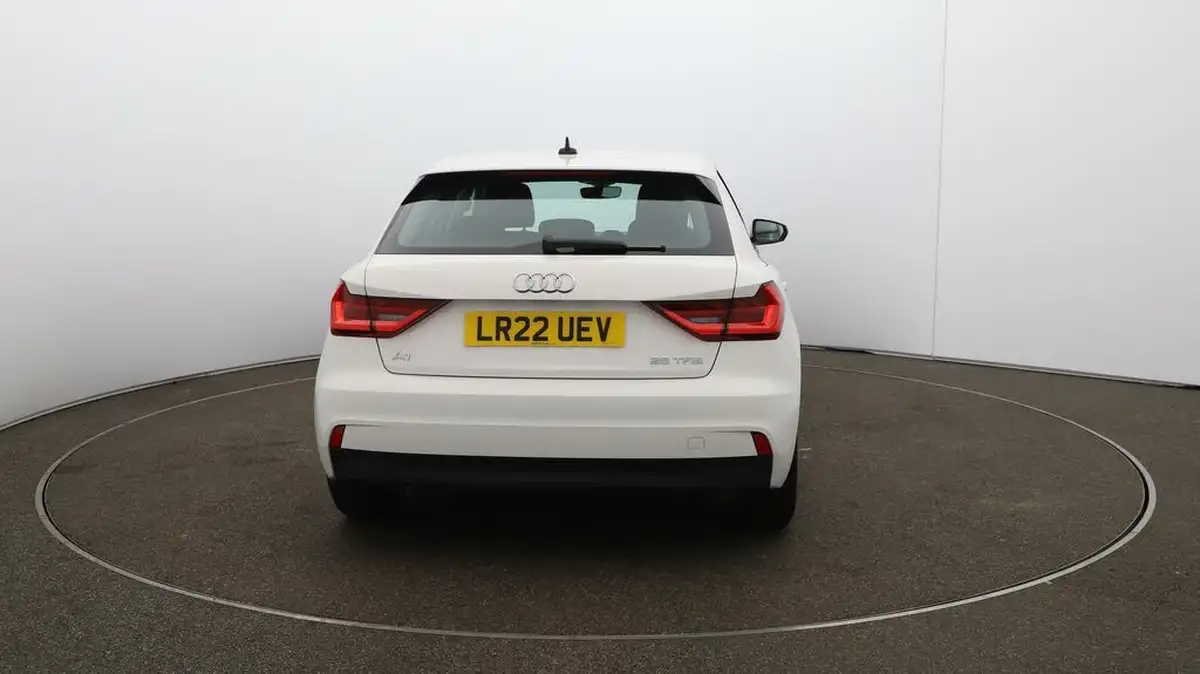 2022-audi-a1-10-25-tfsi-technik-big-6