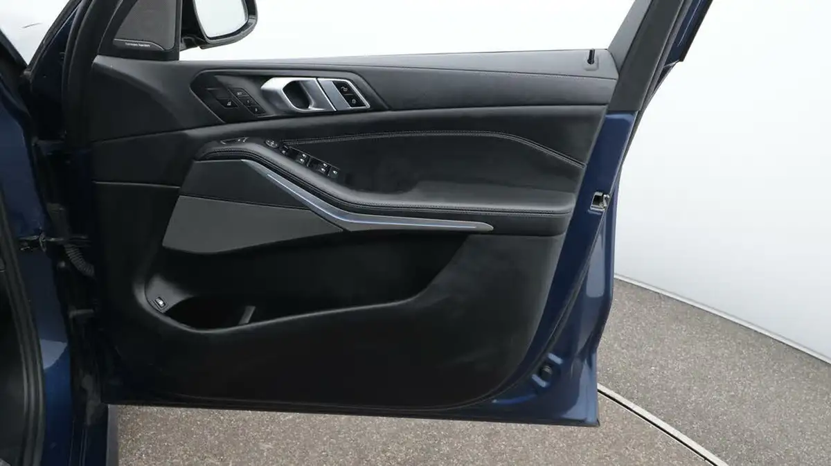2021-bmw-x5-30-xdrive-45e-m-sport-big-15
