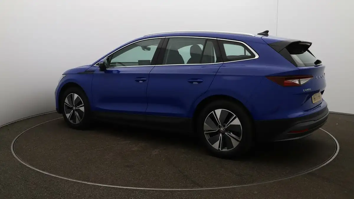 2021-skoda-enyaq-e-80-loft-82-kwh-big-29